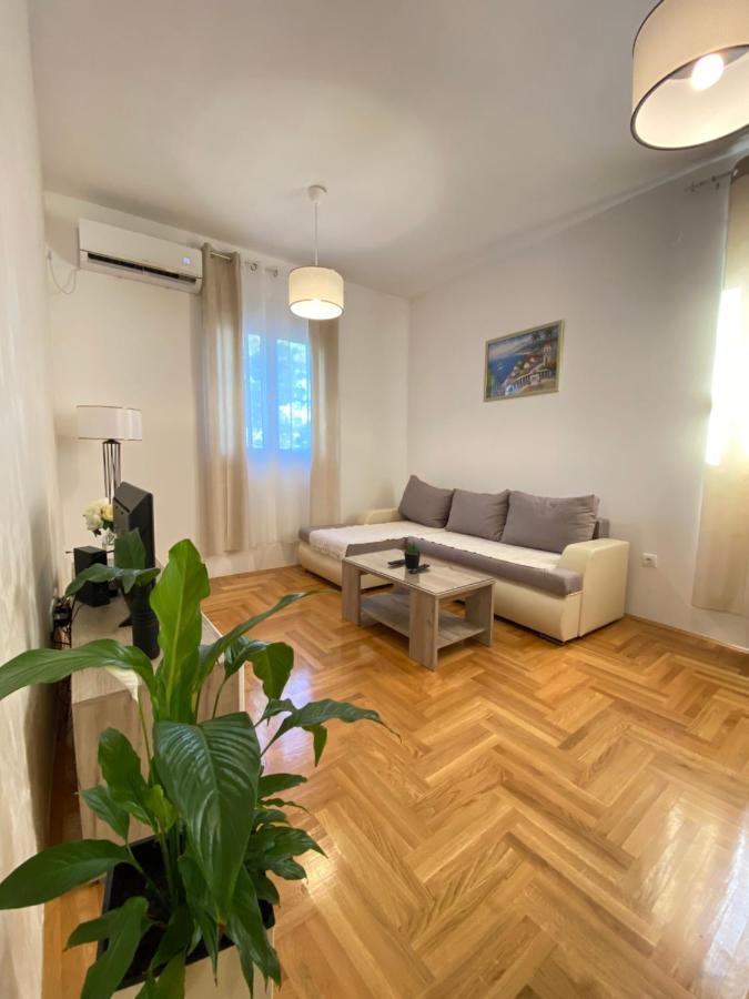Apartman A&M ティヴァト エクステリア 写真